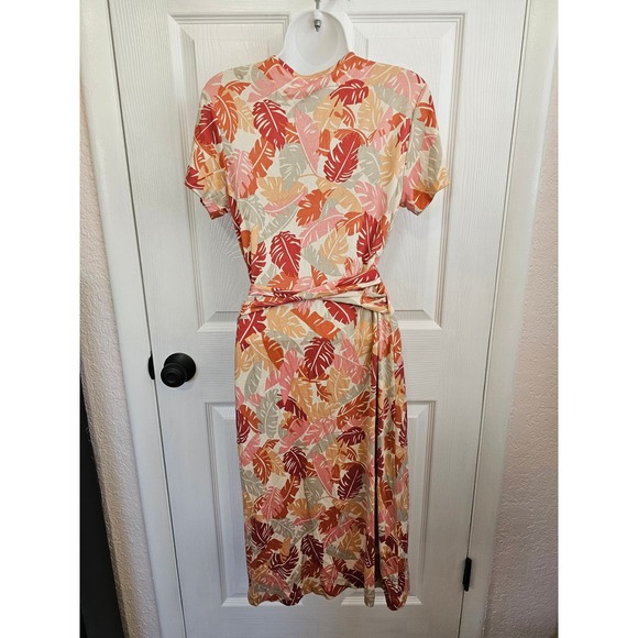 NWT Tori Richard Honolulu Oyster Adrift 100% Silk Wrap Dress Size 6 - Picture 8 of 9